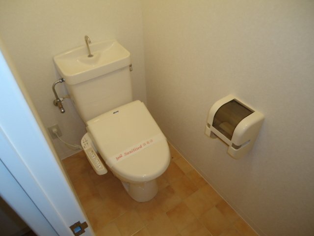 トイレ　シャワー付トイレ