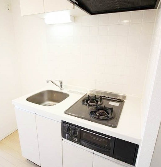 キッチン　★2口コンロ、システムキッチン★