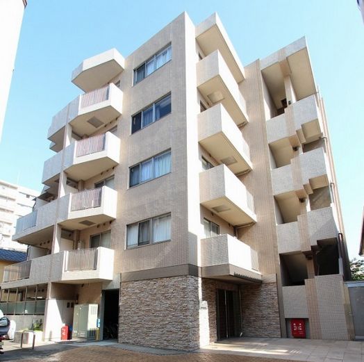 建物外観　★外壁タイル張り★