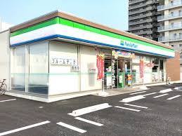 コンビニ　ファミリーマート 長久手西原山店（コンビニ）まで442m