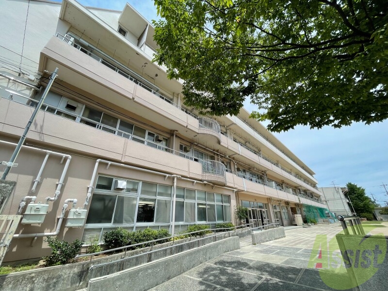 小学校　箕面市立北小学校（小学校）まで498m