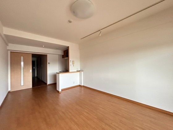 居室・リビング　※現状優先となります。