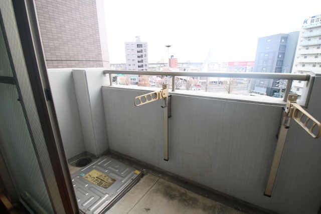 バルコニー　※別室の参考写真の為、現況優先です。