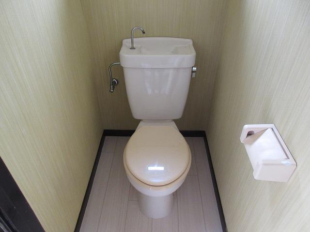 トイレ　※退去前の為イメージとなります。