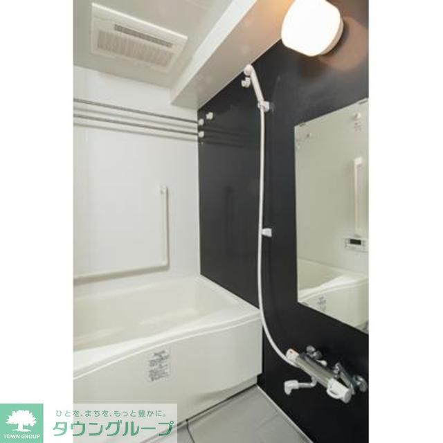 バス・シャワールーム　※写真は同タイプ住戸です。