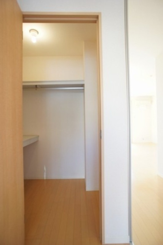 収納　図面と現状に相違がある場合には現状を優先