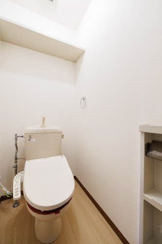 トイレ　トイレ