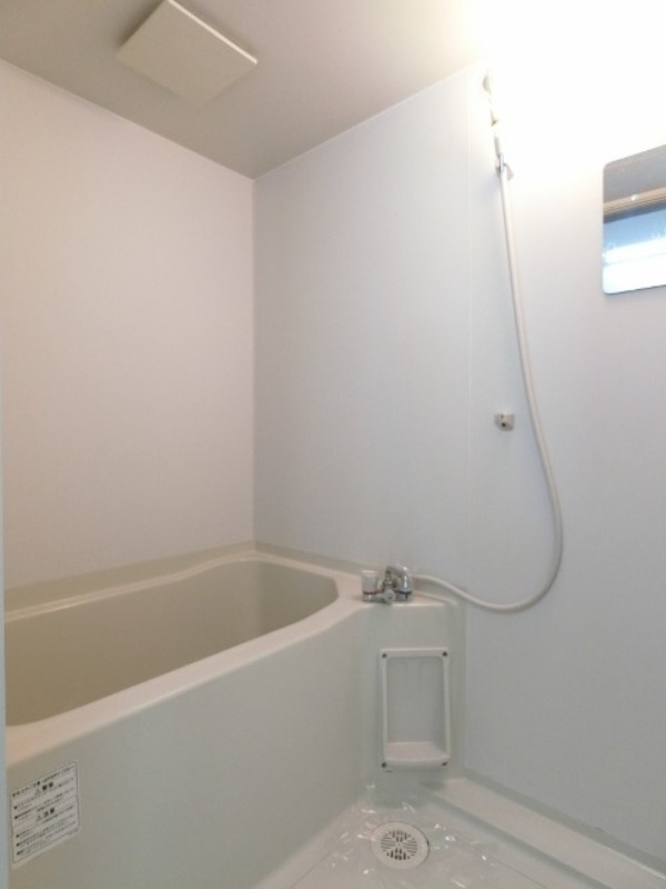 バス・シャワールーム　図面と現状に相違がある場合には現状を優先