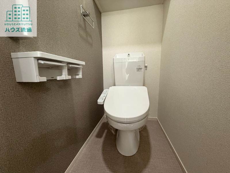 トイレ　※同タイプ別号室のお写真です