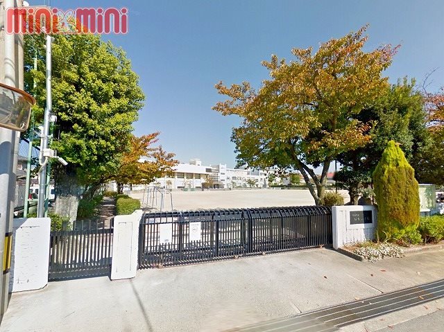 小学校　伊丹市立桜台小学校（小学校）まで283m