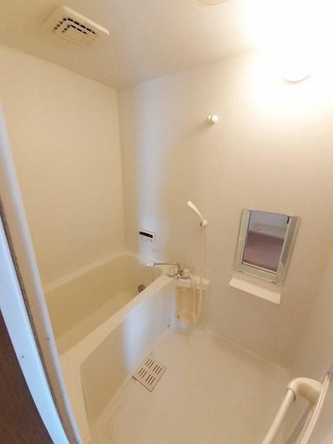 バス・シャワールーム　バスルーム