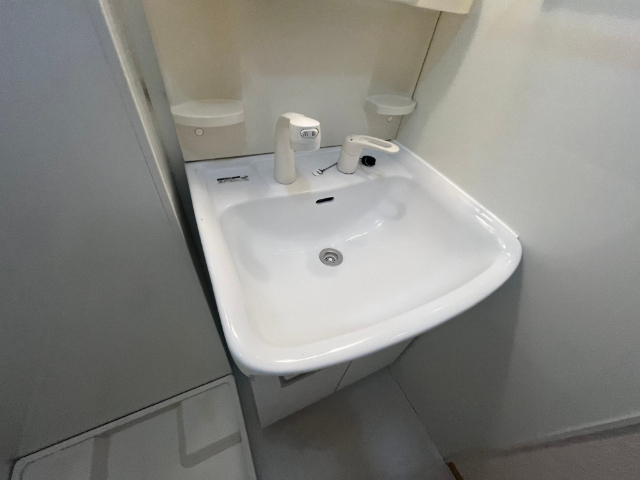 洗面設備　別の部屋の写真です
