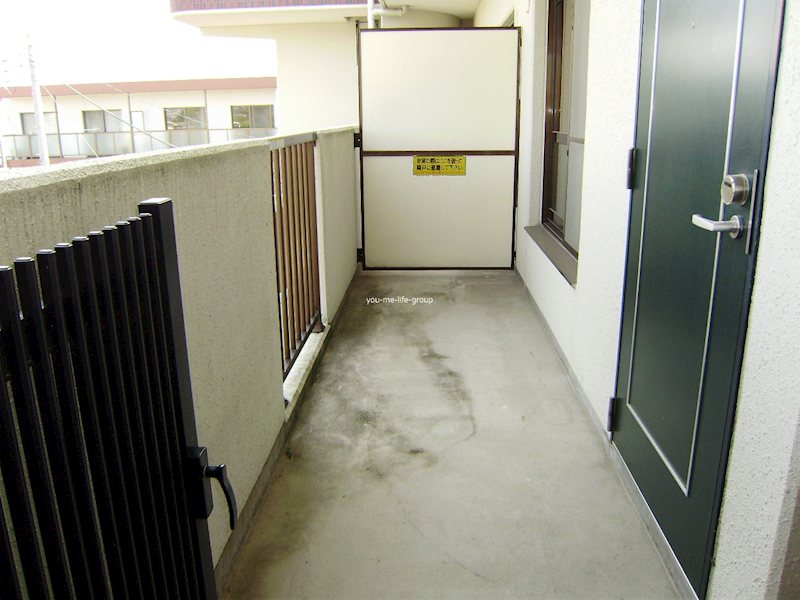 玄関　別部屋参考写真