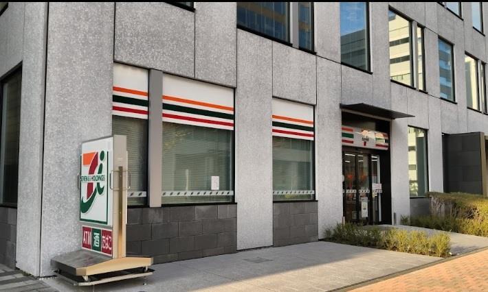 コンビニ　セブンイレブン野村不動産新横浜ビル店（コンビニ）まで197m