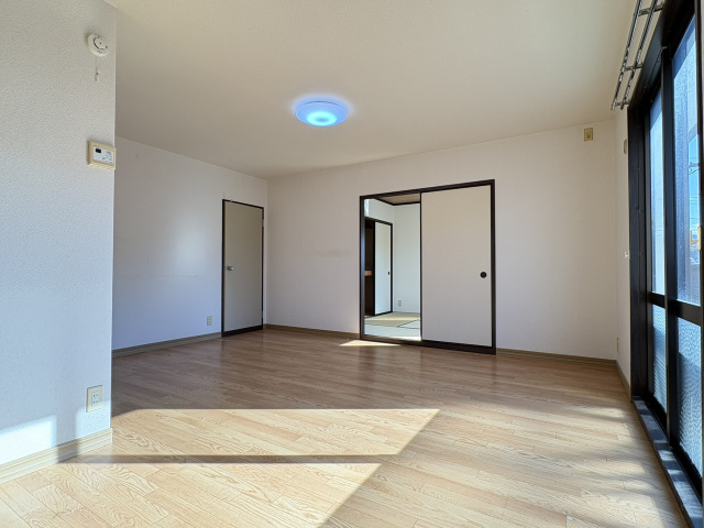 居室・リビング　LDK10帖