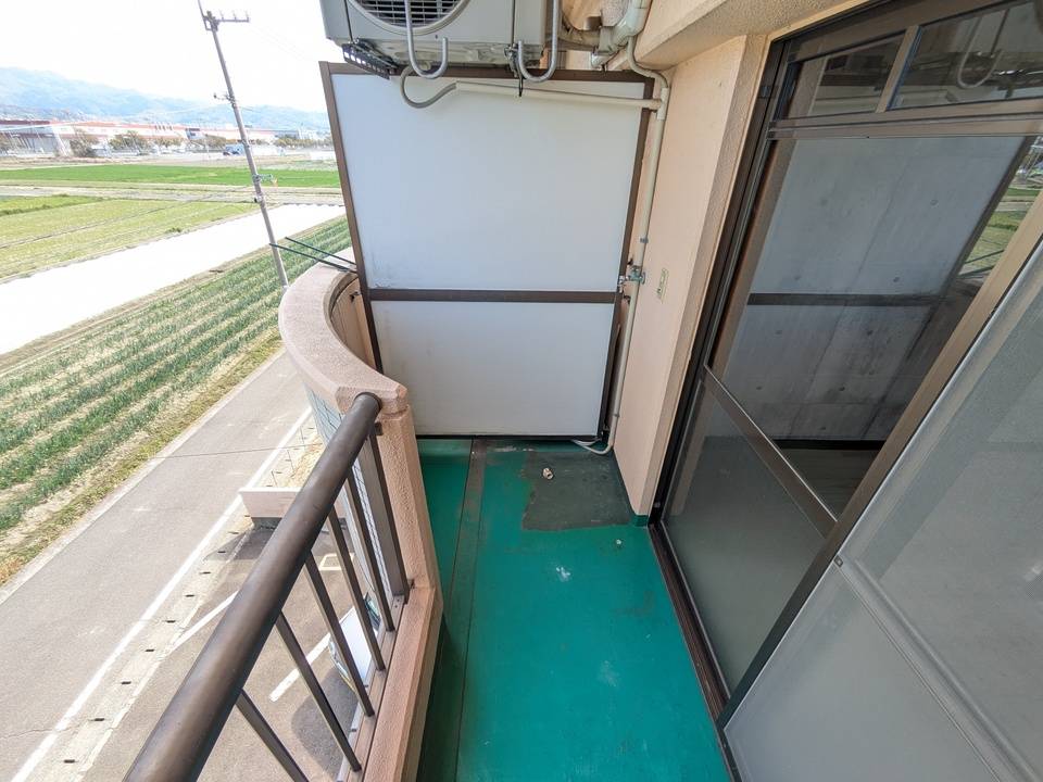 バルコニー　バルコニー