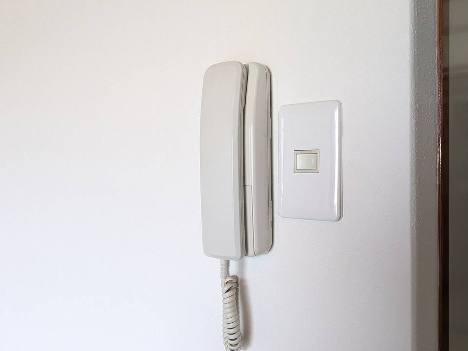 セキュリティ　インターホン