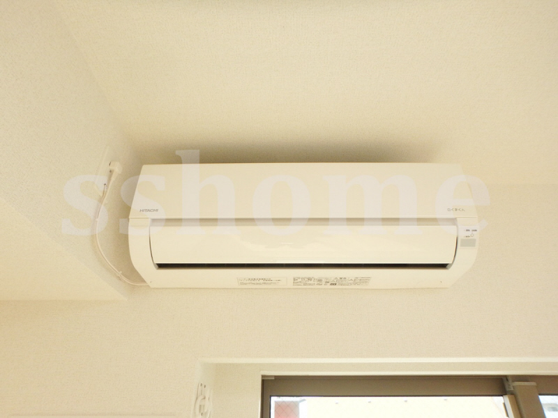 その他　エアコン2基☆