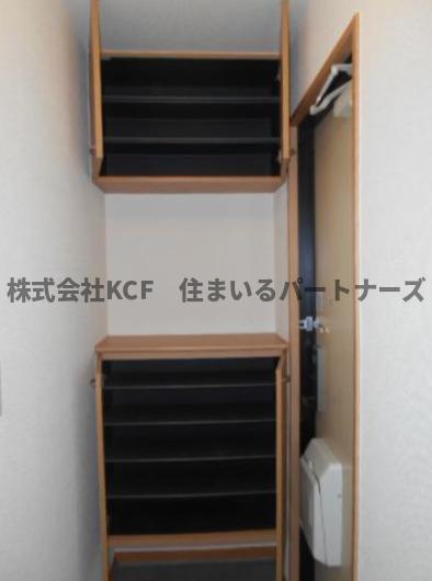 玄関　落ち着いた玄関です