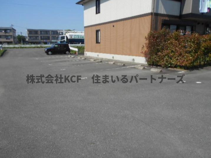 駐車場　駐車場があります