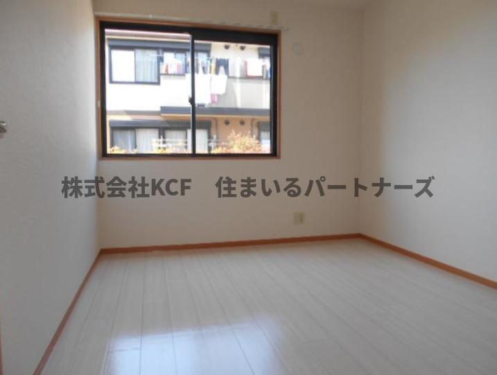 その他部屋・スペース　ゆったり過ごせる居間です