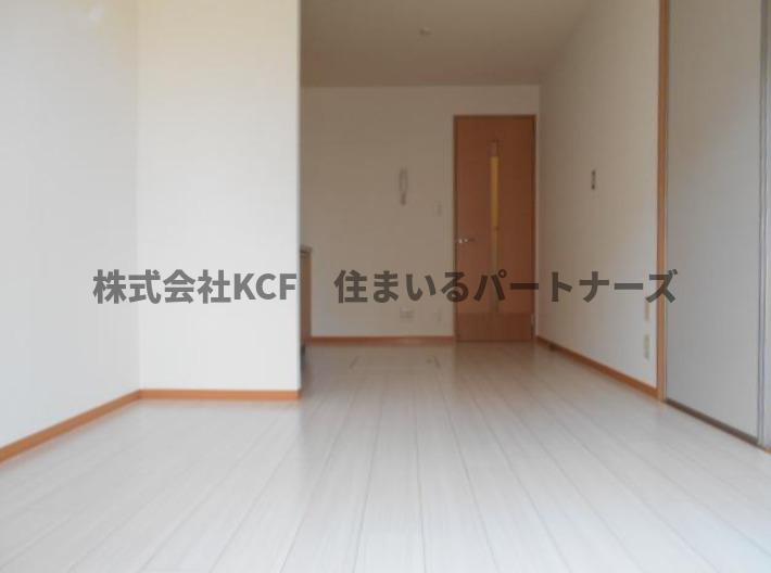 居室・リビング　こちらのリビングで趣味の時間をお楽しみください