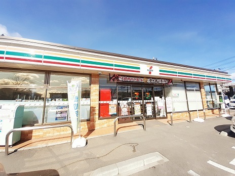 コンビニ　セブン-イレブン 郡山芳賀３丁（コンビニ）まで800m