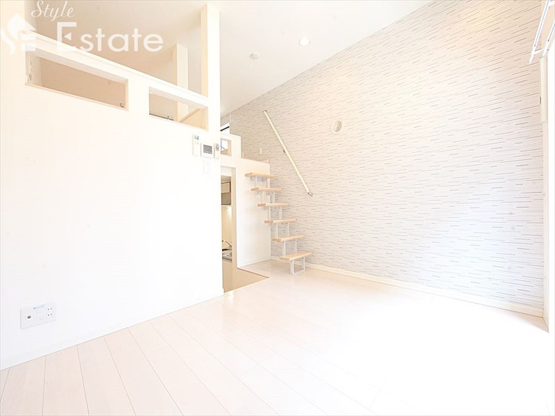 居室・リビング　内装