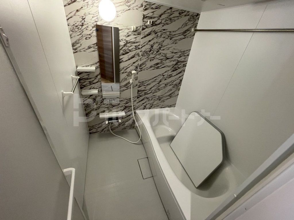 バス・シャワールーム　洗面