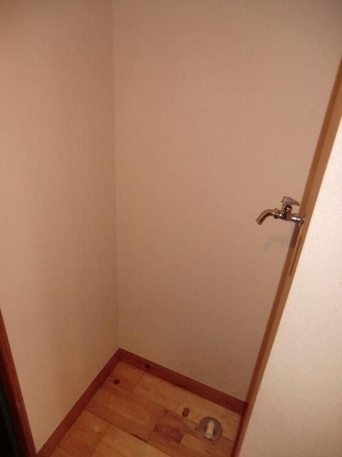 その他設備　洗濯機置き場