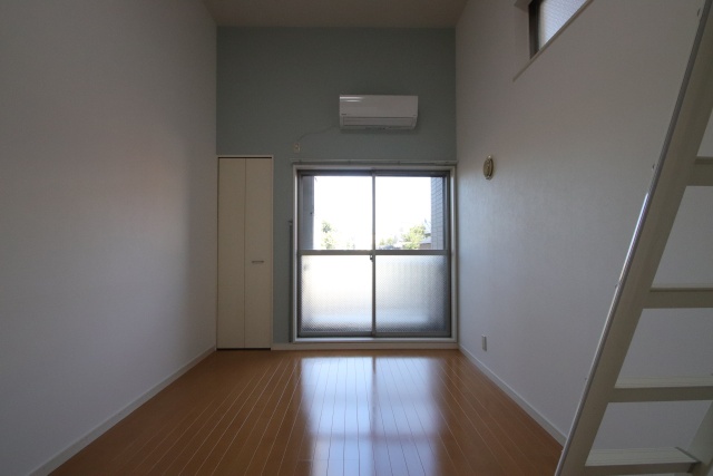 居室・リビング　※別室の参考写真の為、現況優先です。