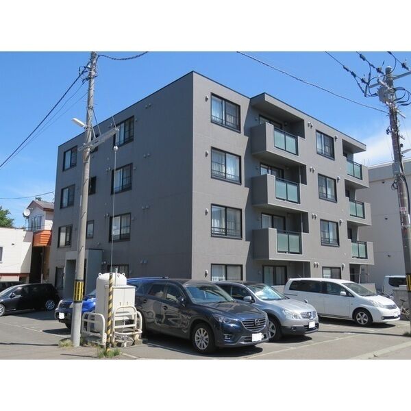 建物外観　☆　人気の対面キッチン！ロードヒーティング付き