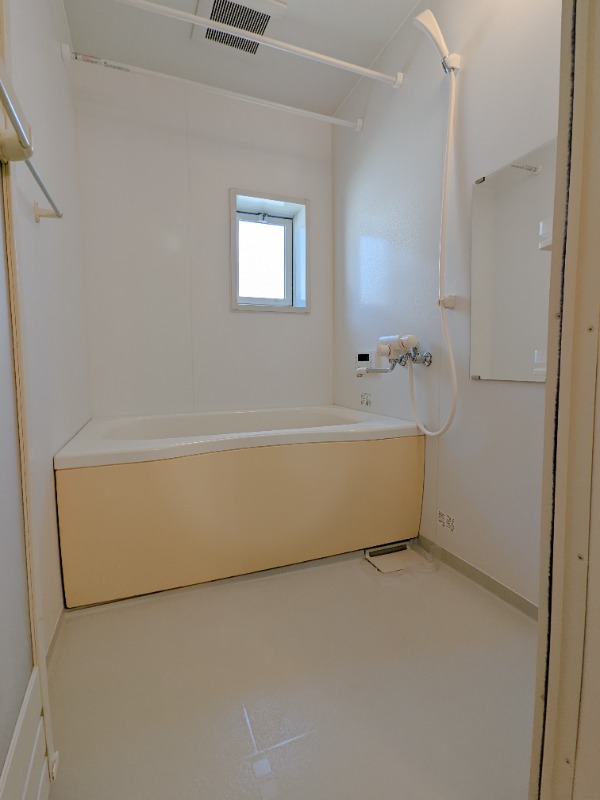 バス・シャワールーム　図面と現状に相違がある場合には現状を優先