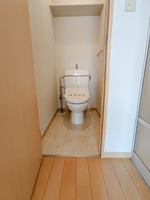 トイレ　図面と現状に相違がある場合には現状を優先