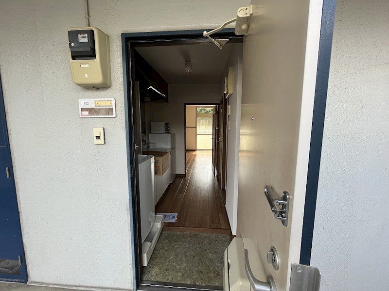 玄関　※別のお部屋を参照