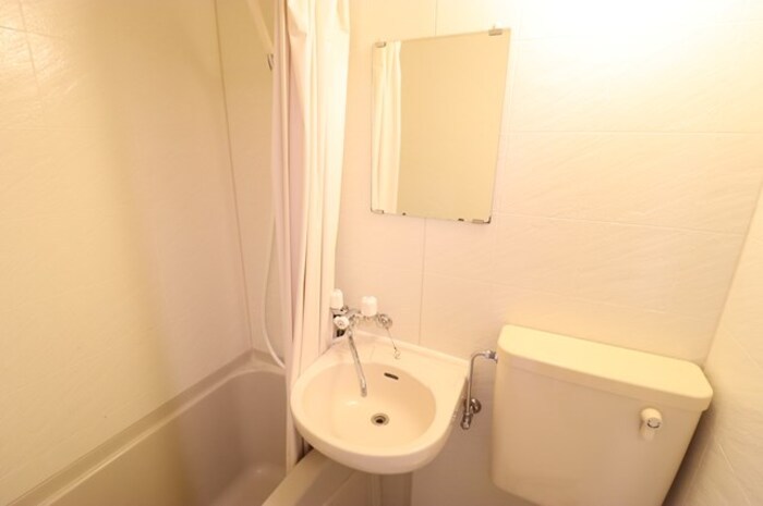 洗面設備　別部屋参考写真