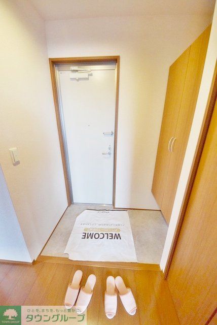 玄関　お問合せはタウンハウジングまで！※現地待合わせ相談可能