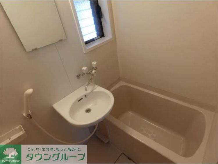 バス・シャワールーム　洗面