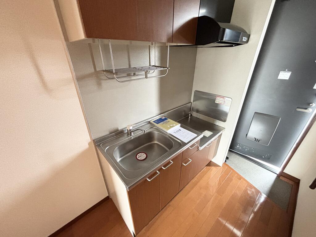 キッチン　駐車場