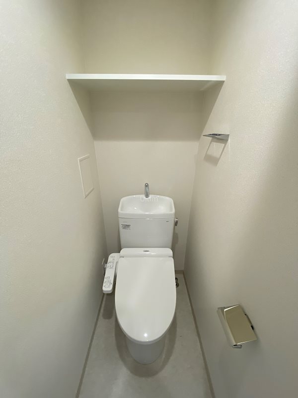 トイレ　別の部屋の写真