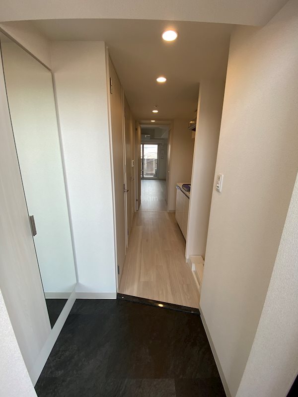 玄関　別の部屋の写真