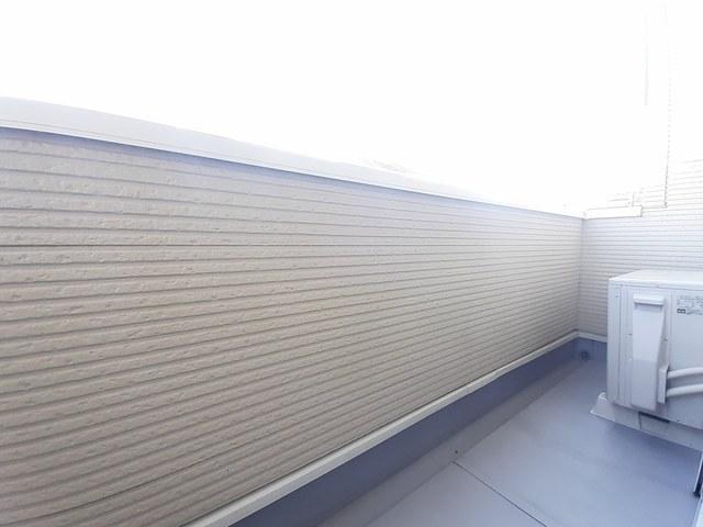 バルコニー　明るく綺麗なバルコニーです！