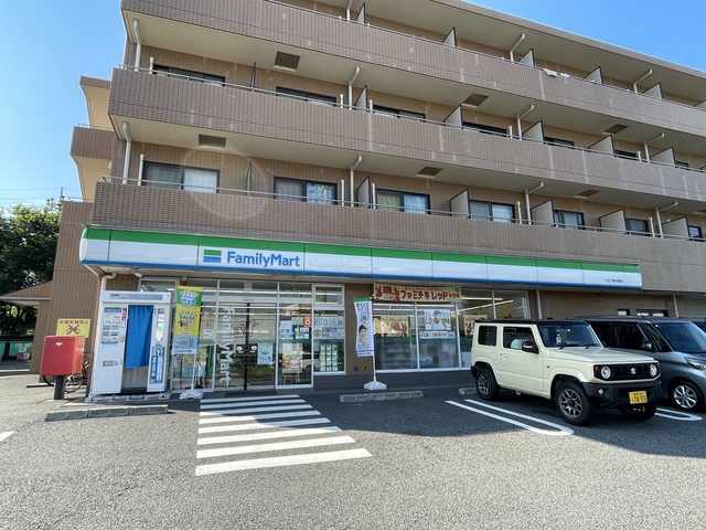 コンビニ　ファミリーマート八王子東中野店（コンビニ）まで468m