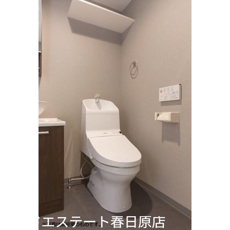 トイレ　ウォシュレット設置済み