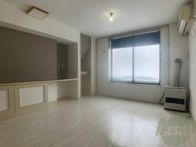 居室・リビング　シンプルな造りのワンルームのお部屋です！