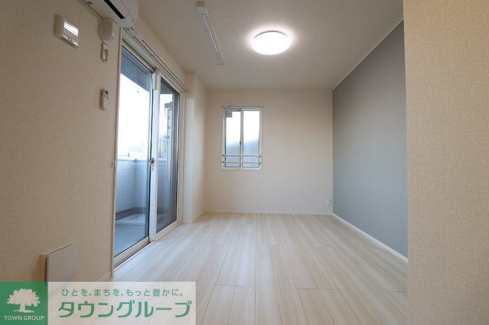 居室・リビング　お問合せはタウンハウジングまで！※現地待合わせ相談可能