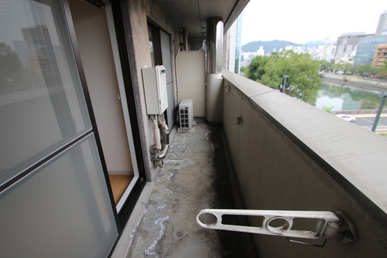 バルコニー　※別号室の写真です