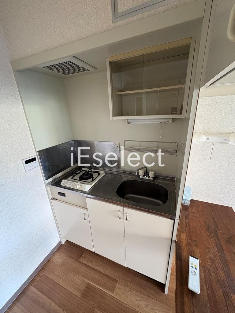 キッチン　収納の多いキッチン