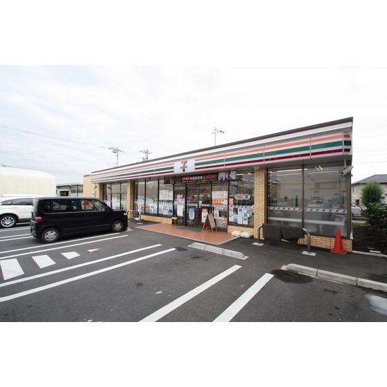 コンビニ　セブンイレブン厚木三田南店（コンビニ）まで280m