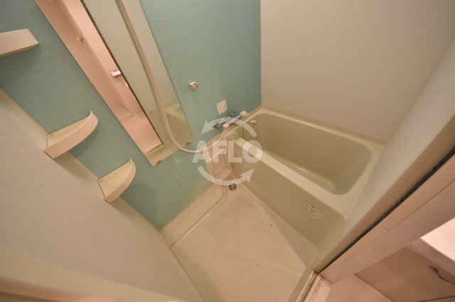 バス・シャワールーム　ロイヤルレジデンス北梅田　浴室